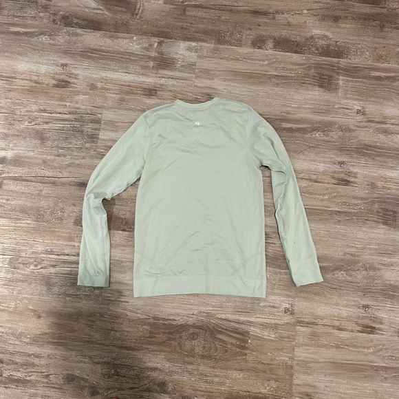 Lululemon Swiftly Relaxed-Fit Long Sleeve Shirt
Wild Mint 6 - Picture 4 of 4